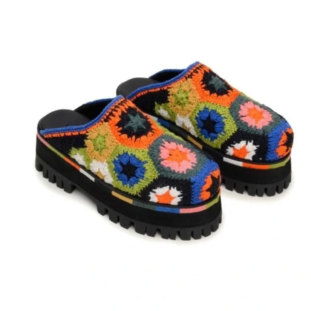 FARM RIO Black Colorful Crochet Platform Mule  Sz: 5